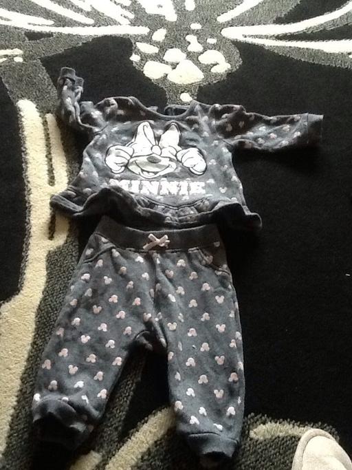 Buy & Sell Blackfen South East London - Photos for Baby's Minnie Mouse 2 piece suit