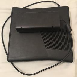 Xbox 360 no remotes and missing end of wire 
Good condition