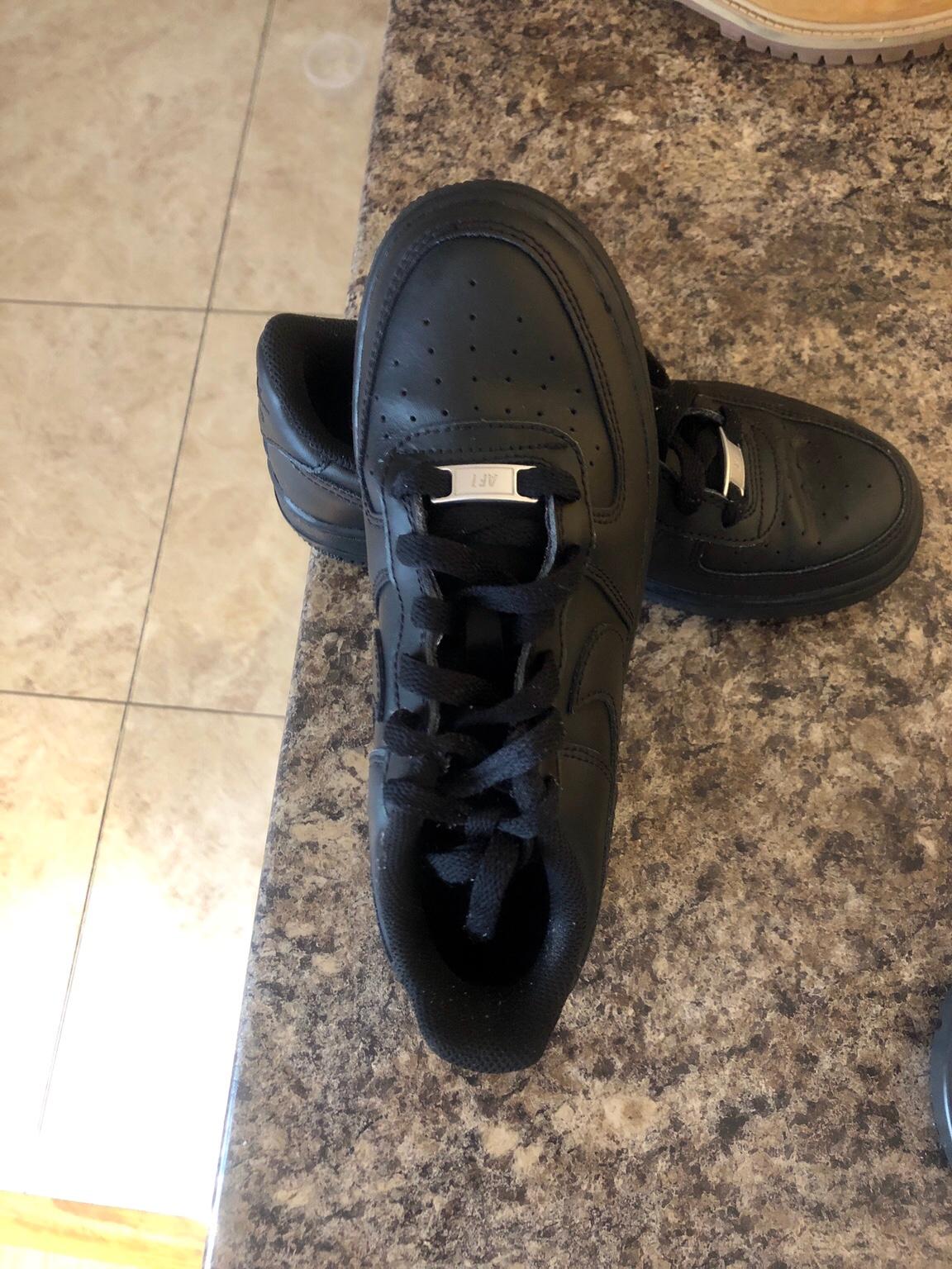 size 4 air force 1 black