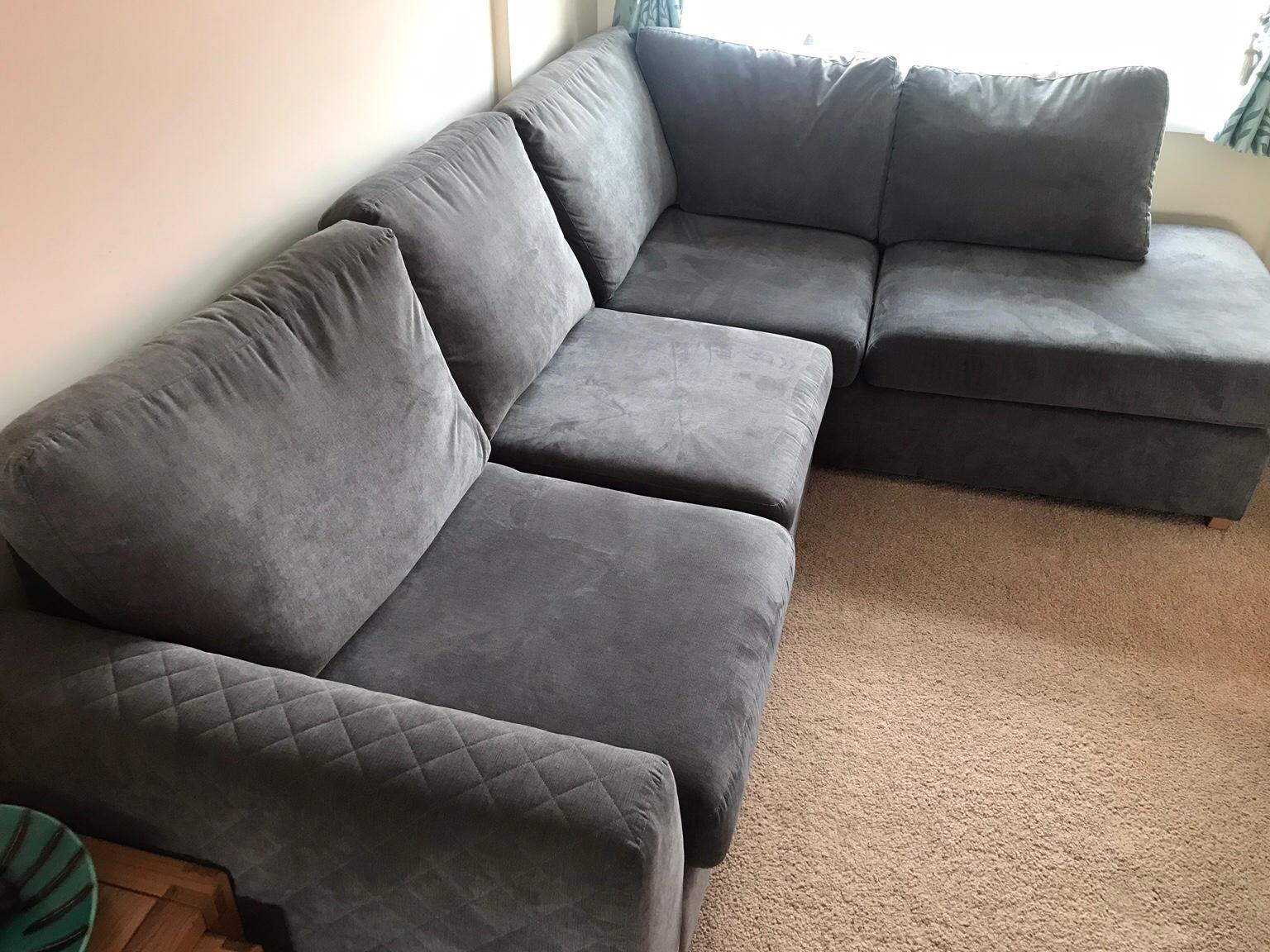 Dfs pongo deals sofa