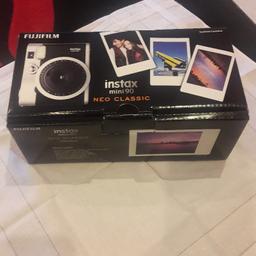 fotocamera istantanea Fujifilm INSTAX mini 90 neo nuova ancora imballata . prezzo non trattabile . Grazie