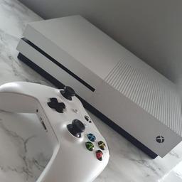 Xbox one s 500GB in mint condition hardly ever used comes with all wires and red dead redemption 2,fifa 19 and tomb raider
WONT ACCEPT ANY STUPID OFFERS !