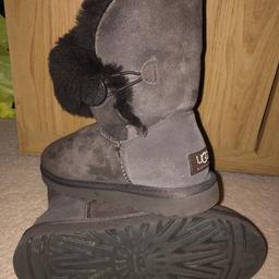 WORN 3/4 times size 3 brown genuine UGG boots