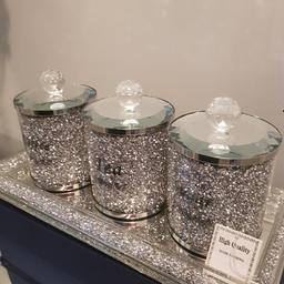 new and boxed glass crushed diamond sugar tea and coffee jars all come in a nice box make the ideal Christmas  gift...£30
glass tray they sit on £20 
collection waterlooville po75nl 
no offers