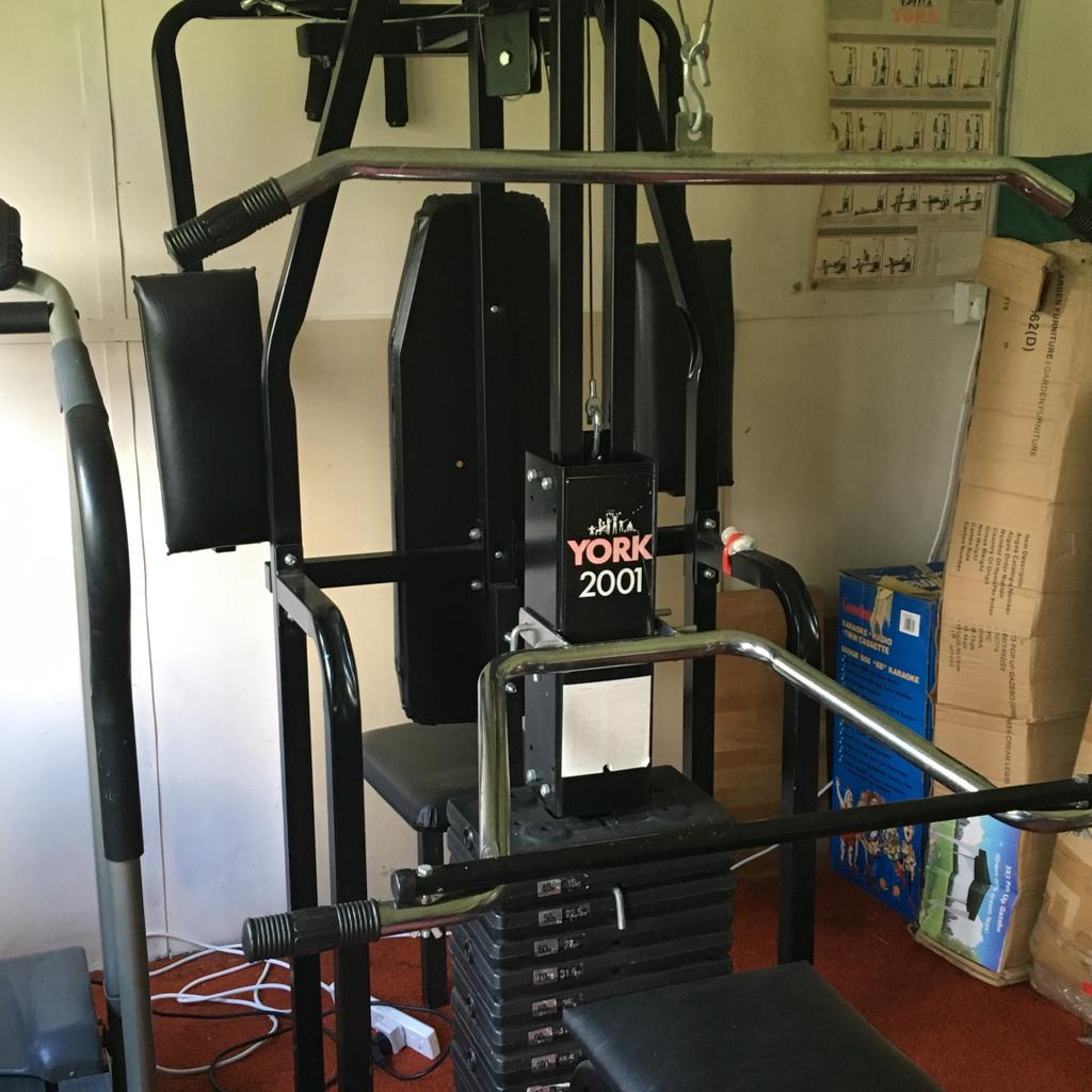 York 2001 Multi Gym Pec Mate in CV7 Solihull f r 100 00 zum