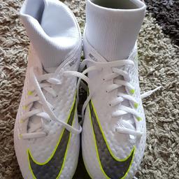 brand new, purchased from Nike store never used, bargain £15. Collection only.