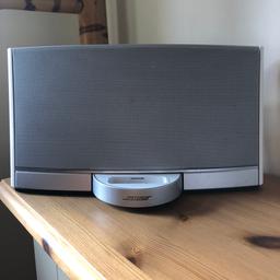 Bose Speaker - plug in, compatible with original iPod, includes remote

Collection SO32
£46ono