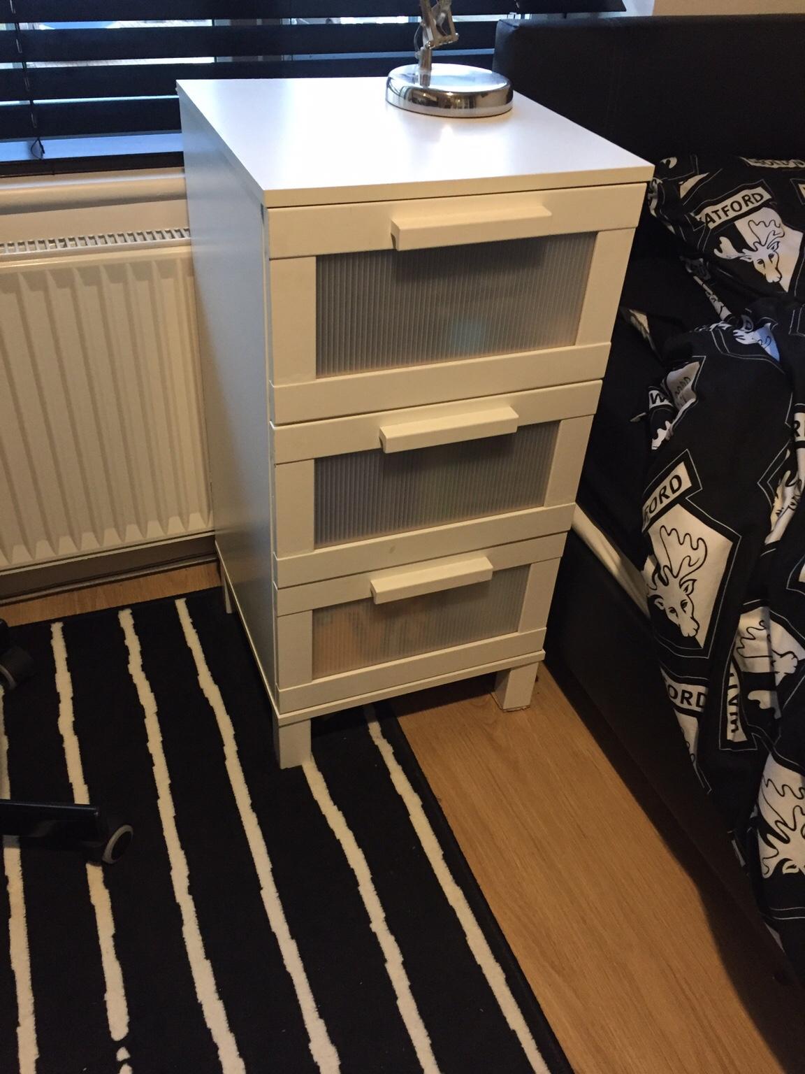 Ikea 3 drawer bedside in WD25 Watford for £10.00 for sale Shpock