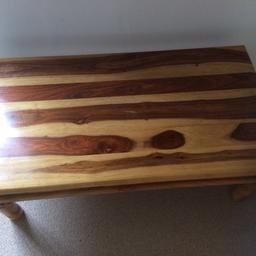 Low level wooden rustic coffee table good condition collect only

Height 16”
Length 44”
Width 24”