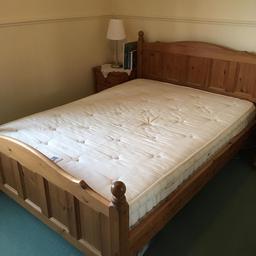 John Lewis standard UK double mattress (4ft 4 x 6ft 3 or 135x190cm). £500 when new. 1500 pocket springs. Cotton fillings and also a soft cotton cover - very breathable. Handles on all side. 

Bed frame not included.

Collection only.