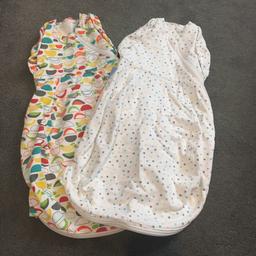 1 x Talking Turtles, 1 x Make a Wish.
Both Cosy (for room temperatures 16-20 degrees).
Suitable for babies 5lb to 12lb. Can be used as newborn sleeping bag or an easy to use swaddling blanket.
Collection only.