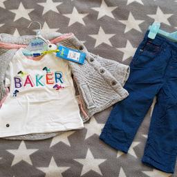 New with tag lovely Ted Baker outfit size 6-9 months
Never used
I can post