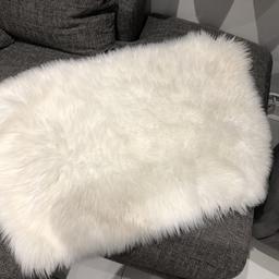 White rectangle Faux sheepskin rug