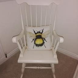 White wooden rocking chair 
no longer have space for this as I have moved house
cushion not included
check out my other items as I'm having a clear out