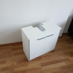 Waschbeckenunterschrank
Gebraucht aber in gute zustande sich Bilder 
B: 60 cm
H: 57 cm
T: 29,5 cm