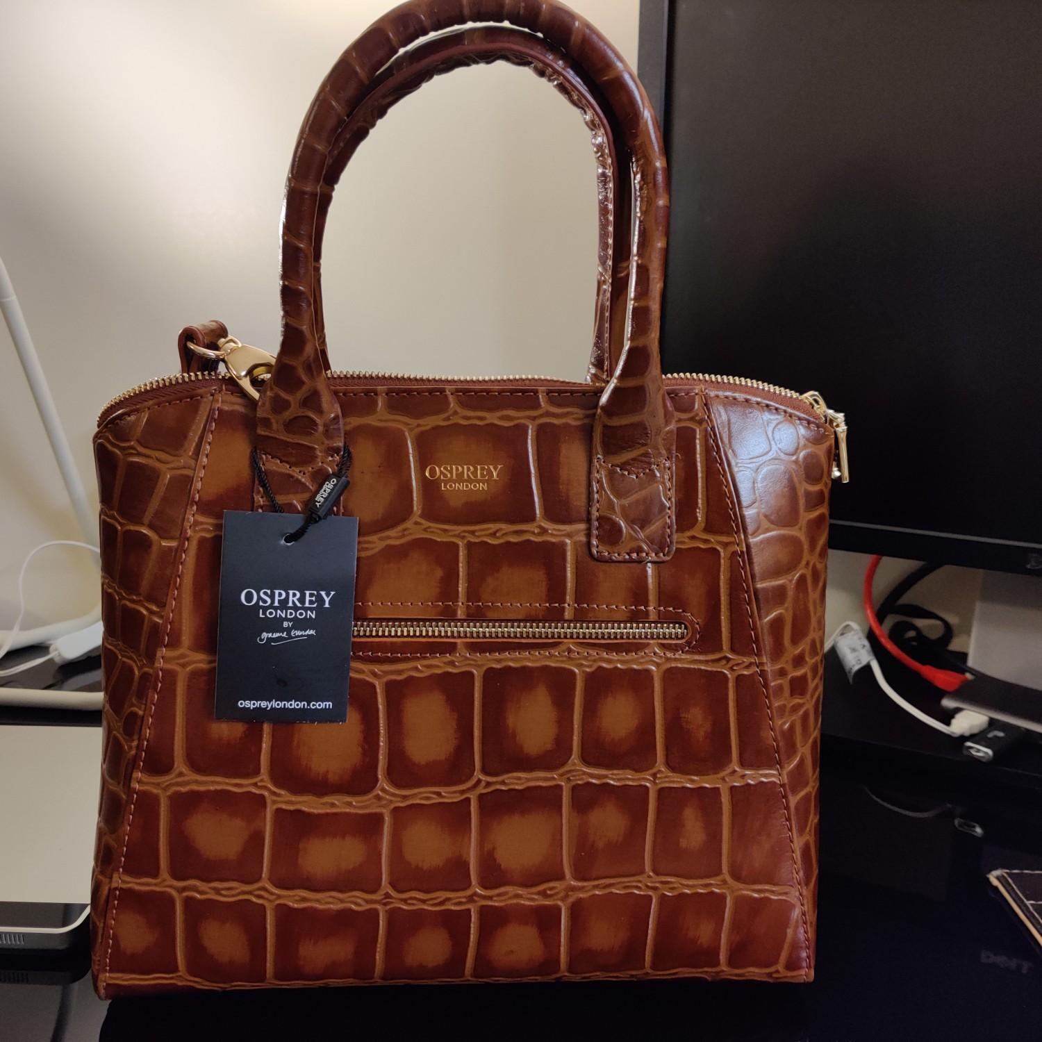 Osprey aspen best sale grab croc