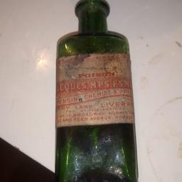1950s Jaques chemist poison bottle. In great condition. Still has address on label. 11 broadway, Norris Green L11.