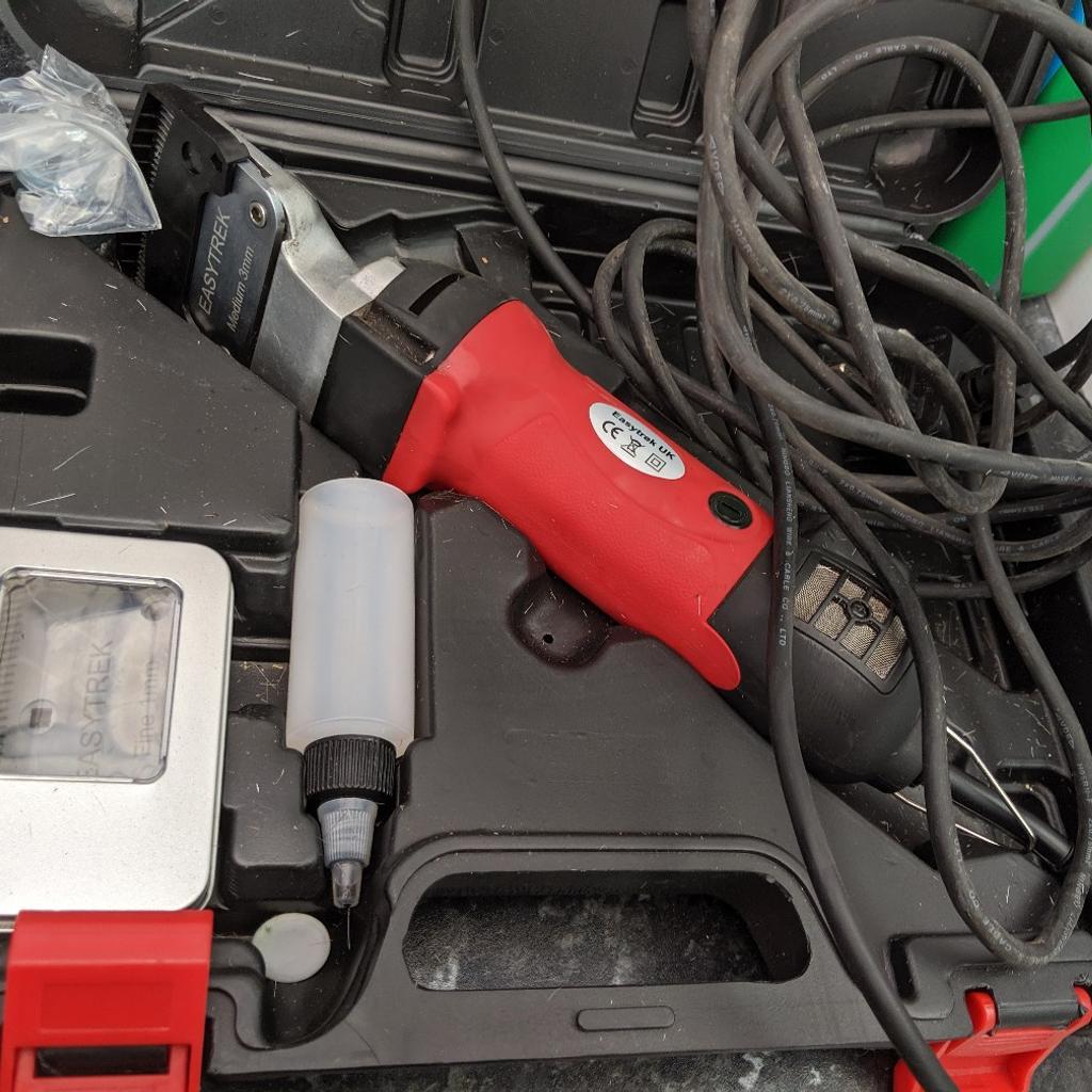 easytrek heavy duty clippers in WF4 Wakefield für 100,00 £ zum Verkauf