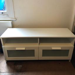 Brimnes ikea tv storage unit in white 
Originally £70 
In good condition as you can see from the pictures 
Collection only £30 
N193bq