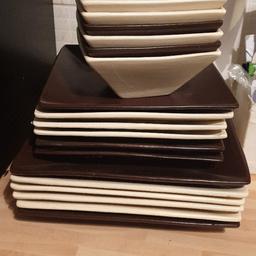 extra large square plates ,side plates and bowls
brown &cream
6 of each