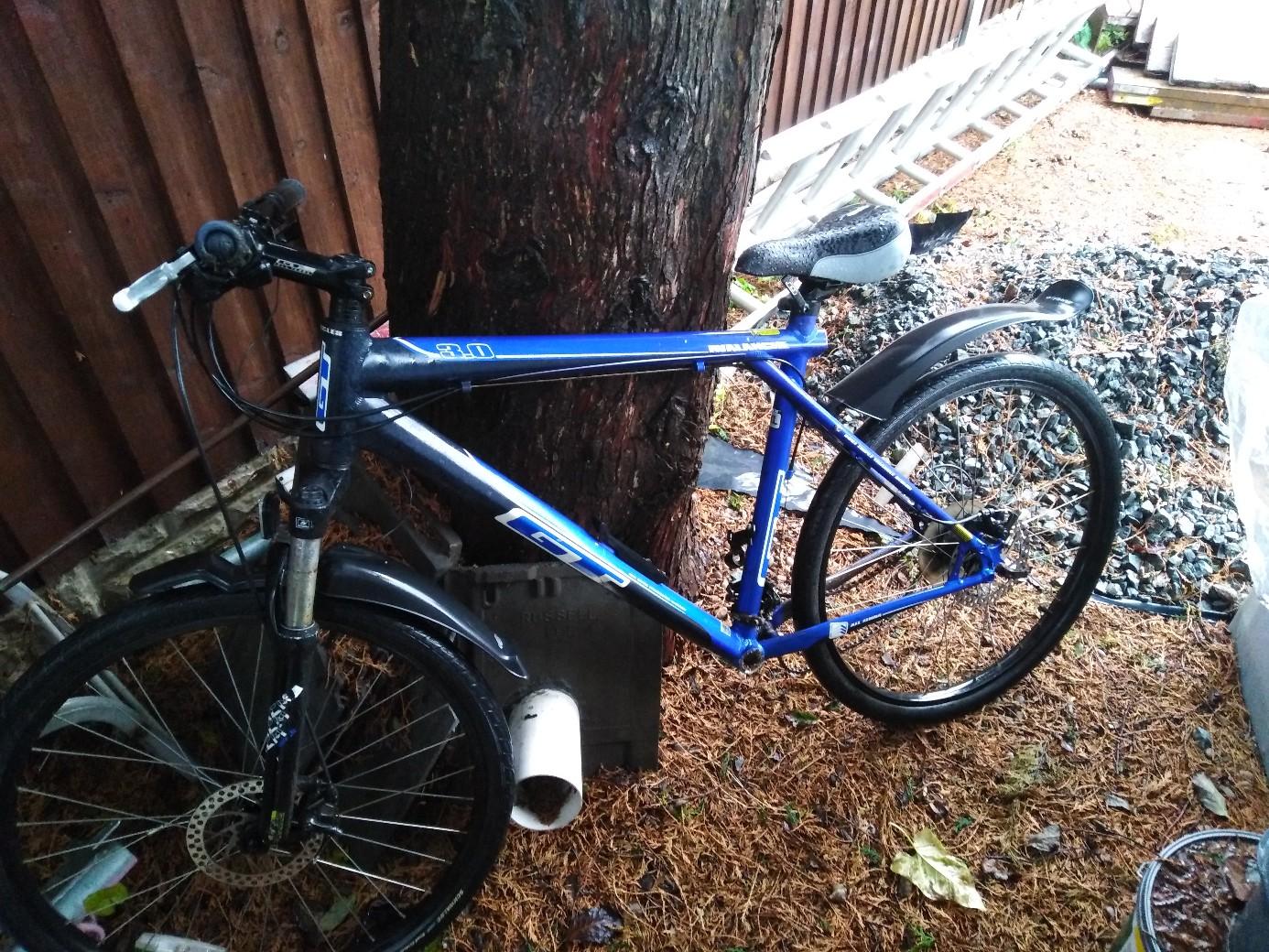 gt avalanche 3.0 mountain bike