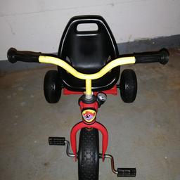 Ich verkaufe einen Kinder Fahrrad das ist für Kinder ein jare bis 3 Jahre alt.