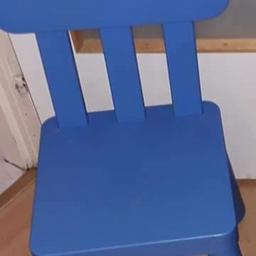 Hallo Verkaufe einen Neuen Kinder Sessel.

- Farbe Blau
- Keine gebrauchsspuren daher er nie benützt wird 

Abholort Wien Simmering
