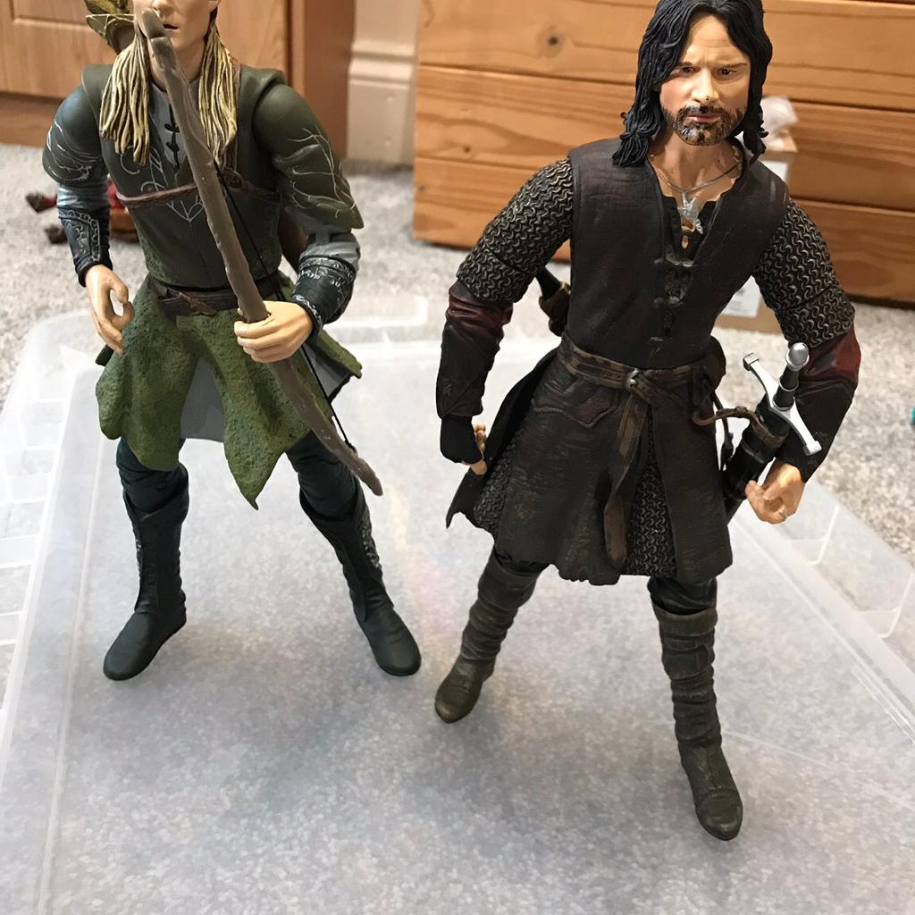 Marvel lord of the rings action figures in SK8 Stockport für 20,00 ...