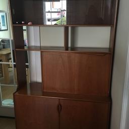 1960:70’s G Plan display and storage cabinet. Excellent condition and only selling to make space.
Dimensions:
107cm wife
24cm depth
168cm height
