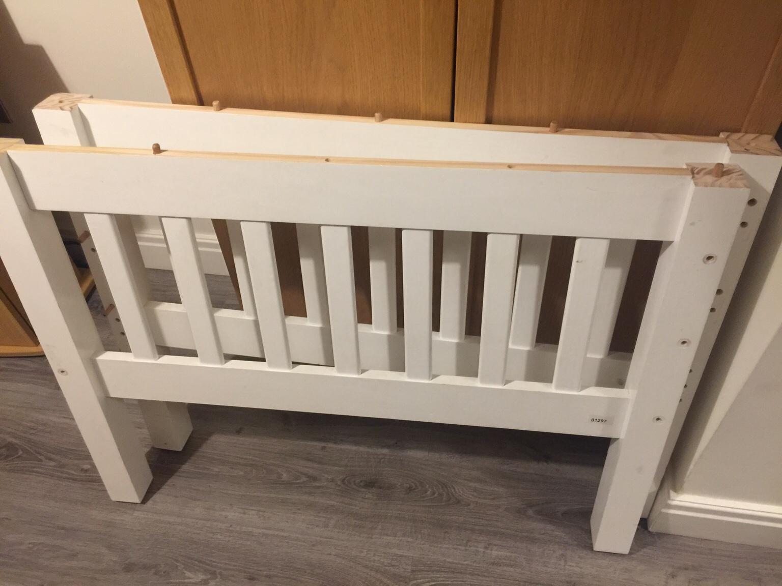 Solid pine bunk beds in North West Leicestershire für 40,00 £ zum