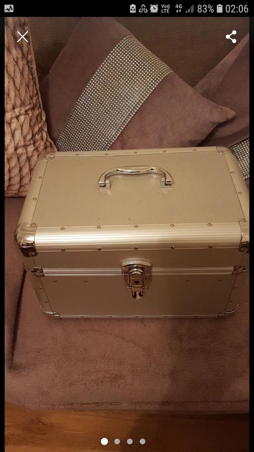 Buy & Sell Harringay North London - Photos for vanity case