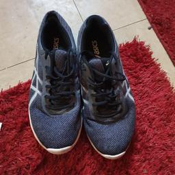 mens oasics trainers size 10 worn a few times but outgrown now and still in good used condition pick up L6