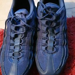 mens nike airmax blue trainers size 10 in very good condition pick up L6
