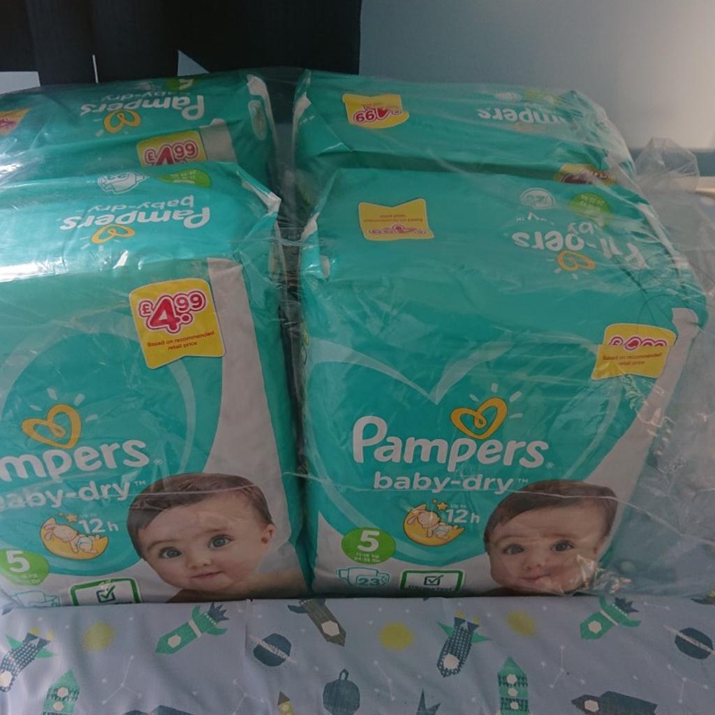 pampers baby dry nappies in Dudley für £ 10,00 zum Verkauf Shpock AT