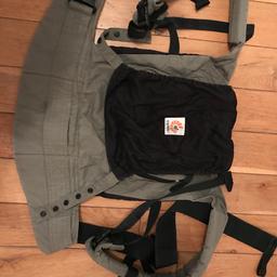 Khaki carrier by ergo, the original 
Barely used
Great condition 
Washable