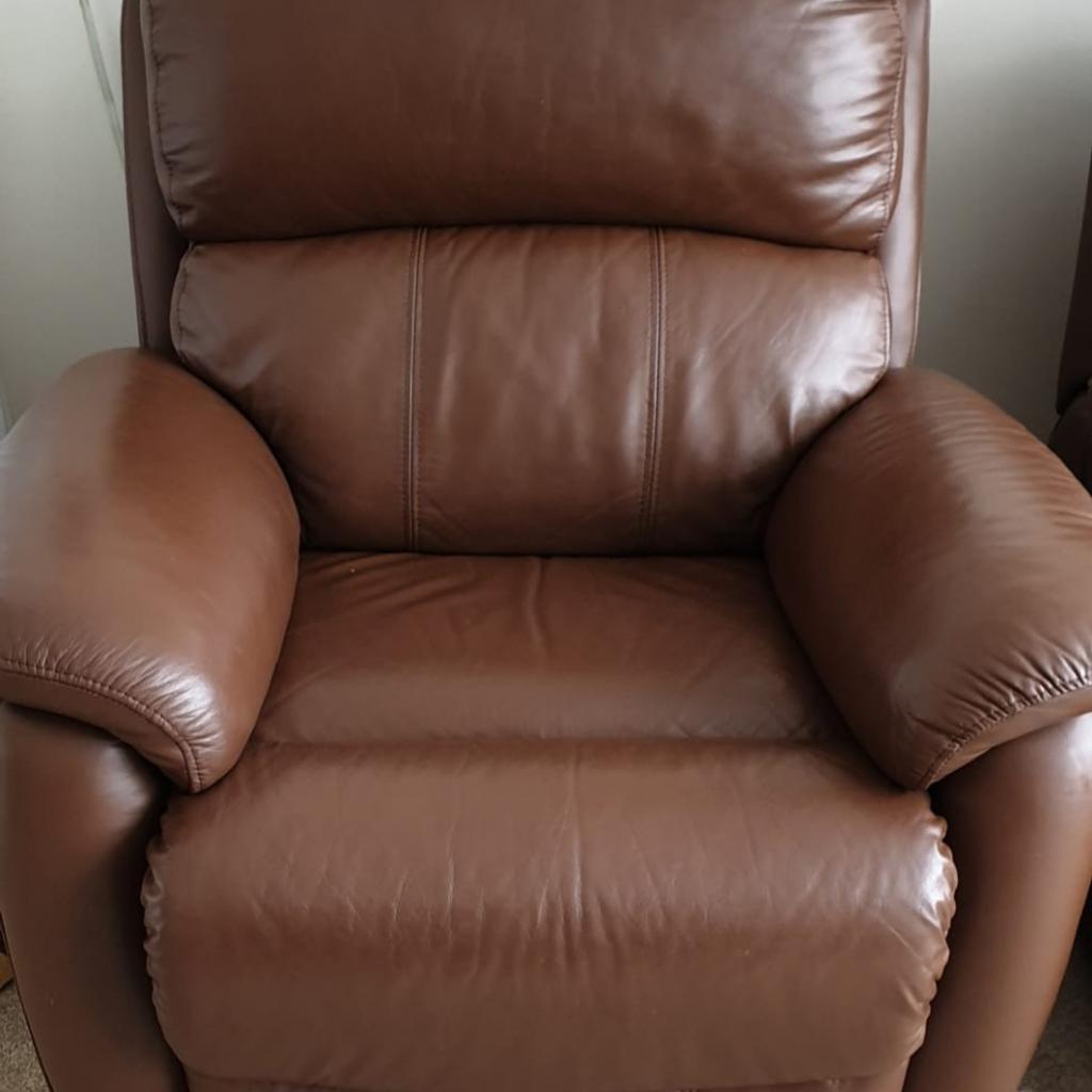 Dfs Navona Recliner Chair In Cv6