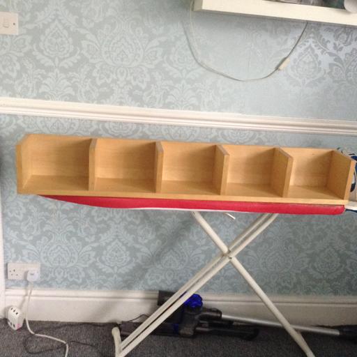 Buy & Sell - Photos for Shelf unit (goes on wall)