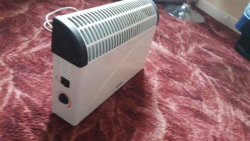 Buy & Sell Essex Maldon - Photos for 2000 watt heater