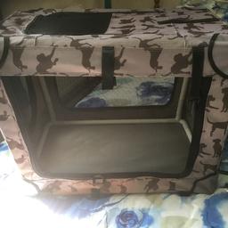 Small dog carrier used but good condition collection in Sidcup