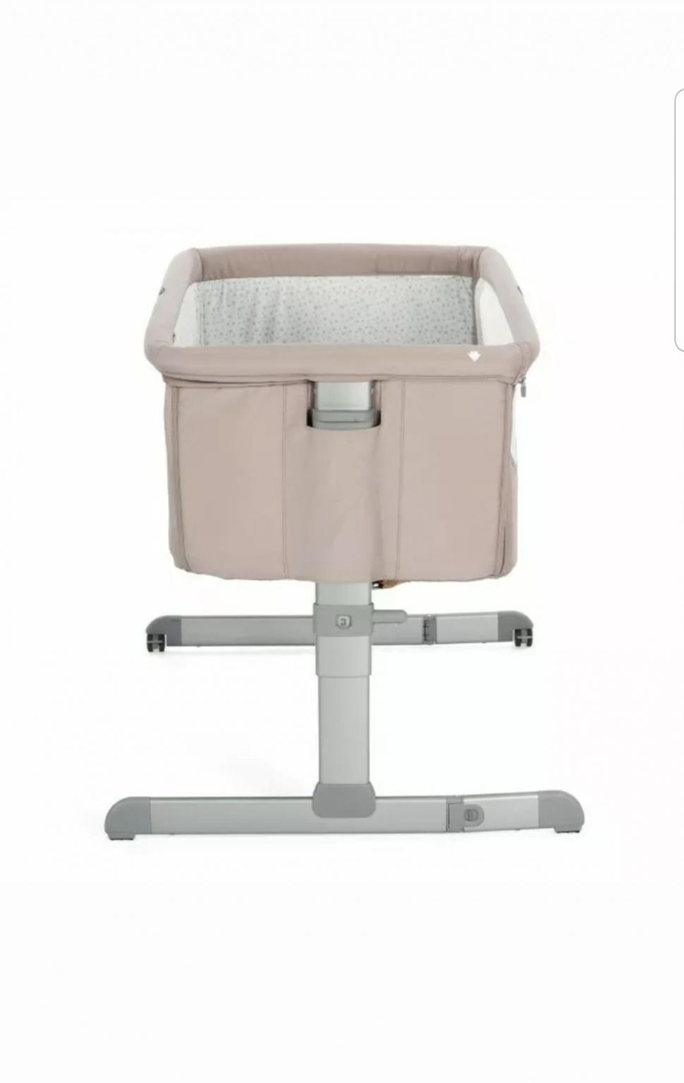 Chicco Next 2 Me bedside crib in BT6 for £55.00 for sale Shpock