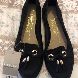 Ladies shoes brand new size 5