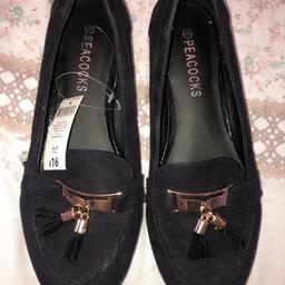 Ladies shoes brand new size 5
