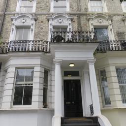 1 bed room flat JUST ARRIVED in Maida Vale. It is located on the top floor (3rd floor entrance with private stairs leading to the apartment on the 4th floor). Available approx Nov 8th.  EPC attached.

1 Bed top floor flat
Located on highly sought after Sutherland Avenue 
Maida Vale, W9 2HE
1 double bedroom, 
1 bathroom
Total area 452 sq ft
Furnished and includes all White Goods 
Gas heating/hot water
About 7 min walk to Warwick Avenue station (Bakerloo line)
Rent £1500
Deposit (DPS)- £1500