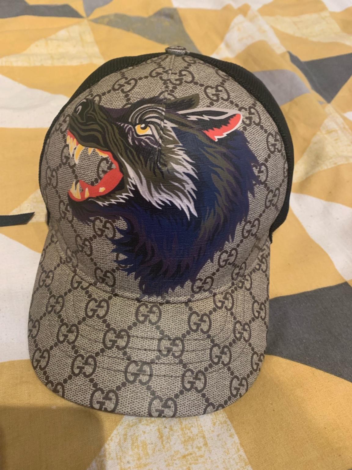 Gucci hat cheap with wolf