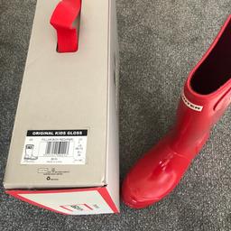 Red High Gloss UK size 5  
Brand New 
Collection Only 
B77