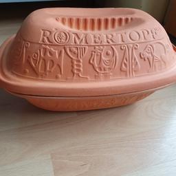verkaufen einen original Römertopf.
Dieser wurde nie benutzt und stand jetzt lange im Schrank.