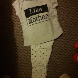 girls "like mother" pyjamas 

t-shirt and pants

aged 3-4