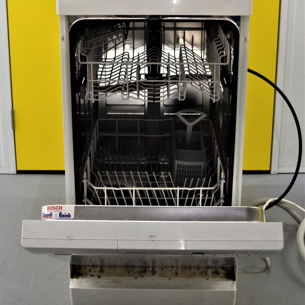 Bosch Slimline Dishwasher in TW8 London for £50.00 for sale Shpock