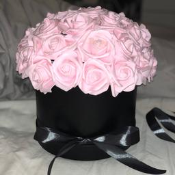 Any colour flowers, box and ribbon 

Large £20
Medium£15
Small£10