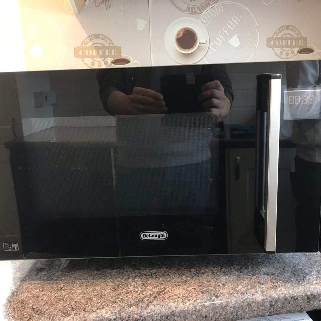 Delonghi TM8M5M Flatbed 800W Microwave in LS26 Leeds for £40.00 for sale Shpock